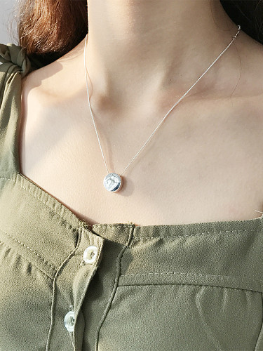 Sterling silver minimalist round necklace