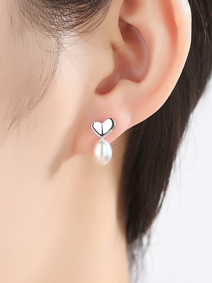 Sterling Silver 7-8mm Freshwater Pearl Heart Studs earring