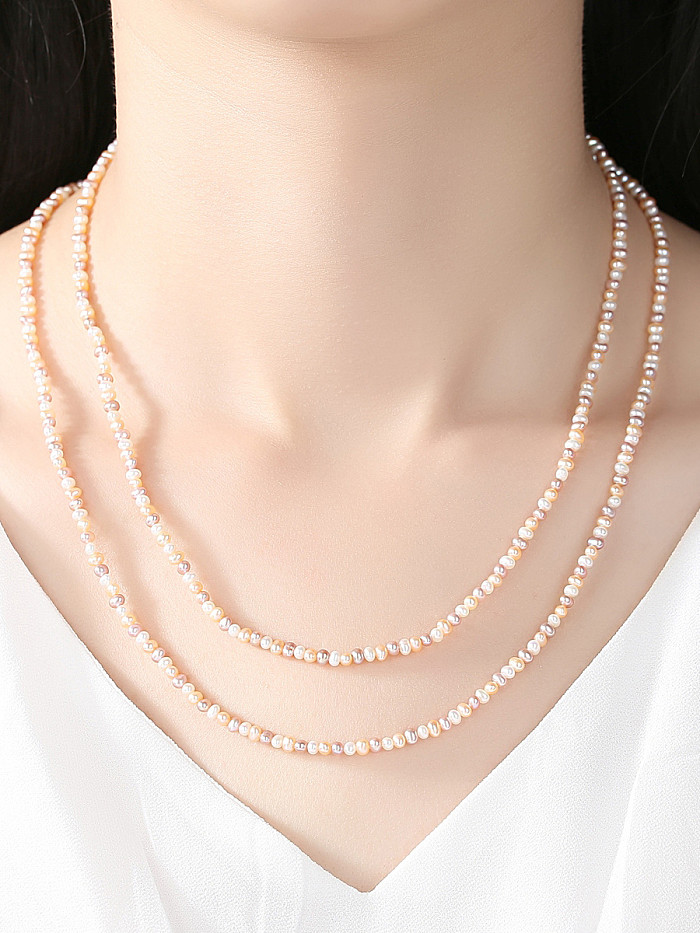 Collar clásico de perlas naturales de varios colores