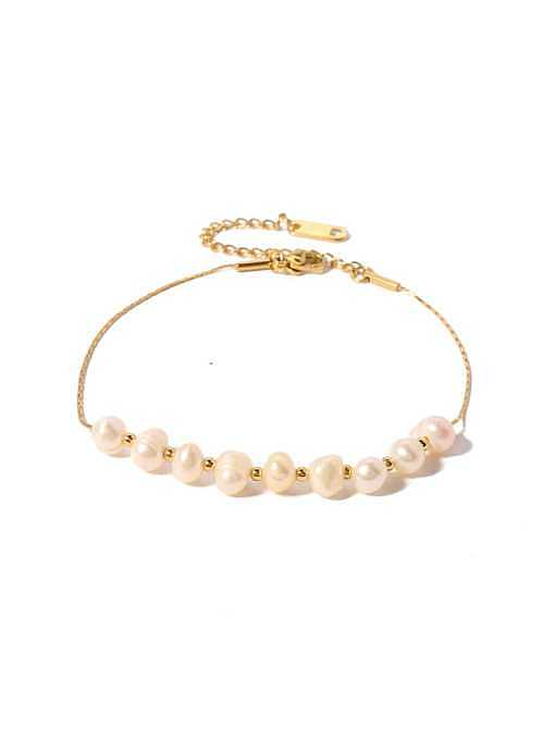 Bracelet perlé minimaliste irrégulier en acier au titane avec perle d'imitation