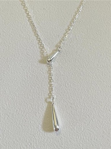 Minimalistische Lariat-Halskette aus 925er-Sterlingsilber mit Wassertropfen und Quasten