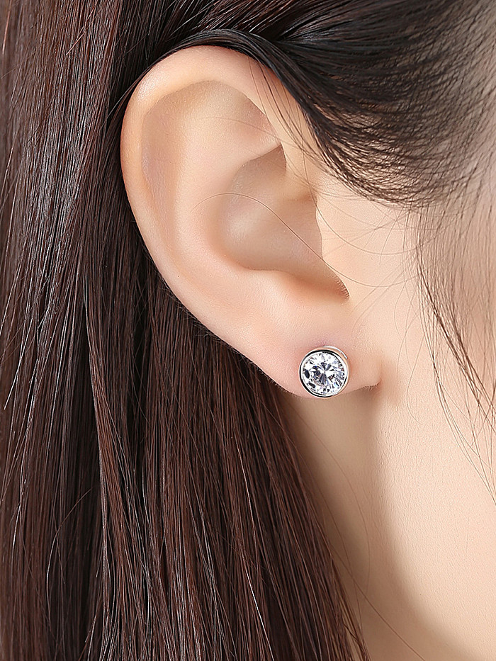 Sterling silver with 3A zircon minimalist round earring