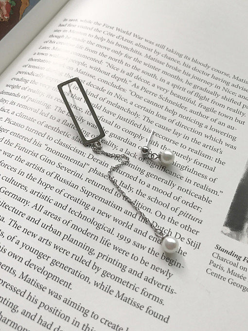 Sterling silver minimalist asymmetrical synthetic pearl earrings
