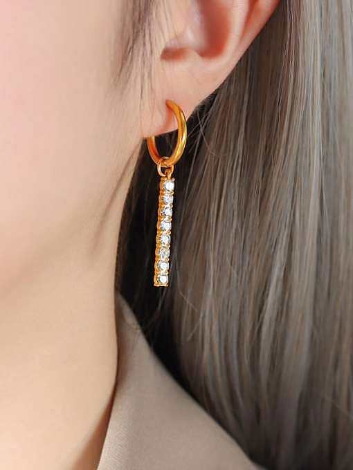 Boucles d'oreilles pendantes géométriques à strass en acier titane