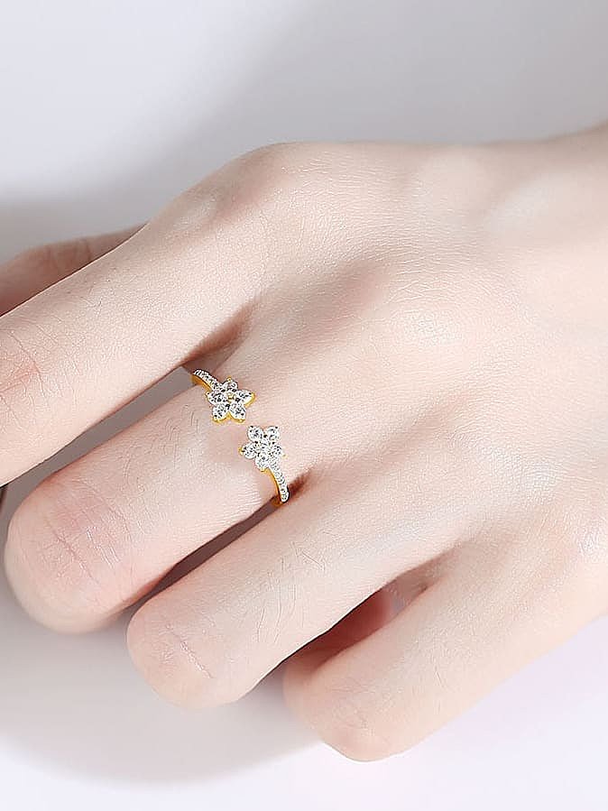 925 Sterling Silver Cubic Zirconia Flower Minimalist Band Ring