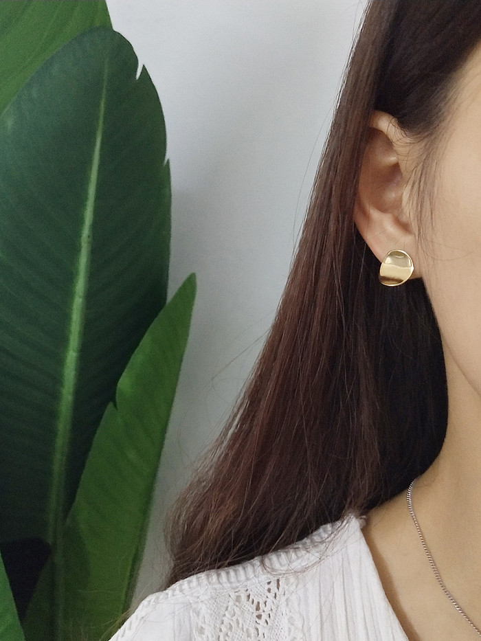 Sterling silver minimalist golden disc earrings