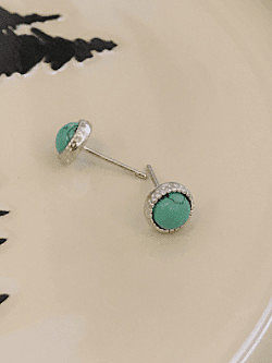 925 Sterling Silver With Turquoise Classic Round Earrings