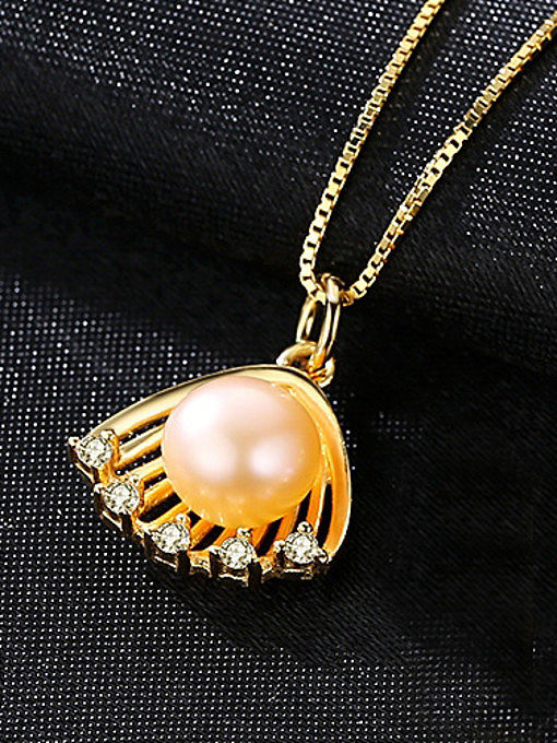 Sterling silver scallop freshwater pearl golden necklace