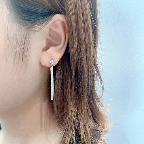 Cubic Zirconia Line Stud Earring