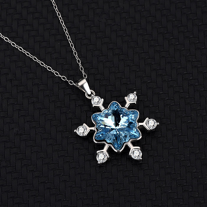 Schneeflocken-Kubikzirkonia-Anhänger-Halskette mit österreichischen Kristallen
