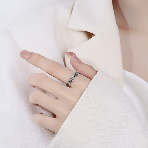 Vintage Zirconia Flower Finger Rings