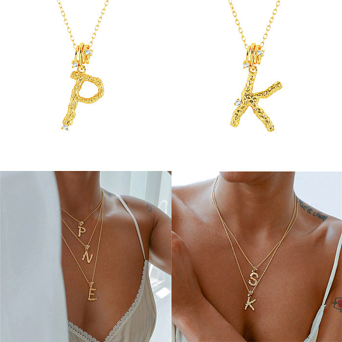 Halsketten mit Buchstabenanhänger aus Sterlingsilber