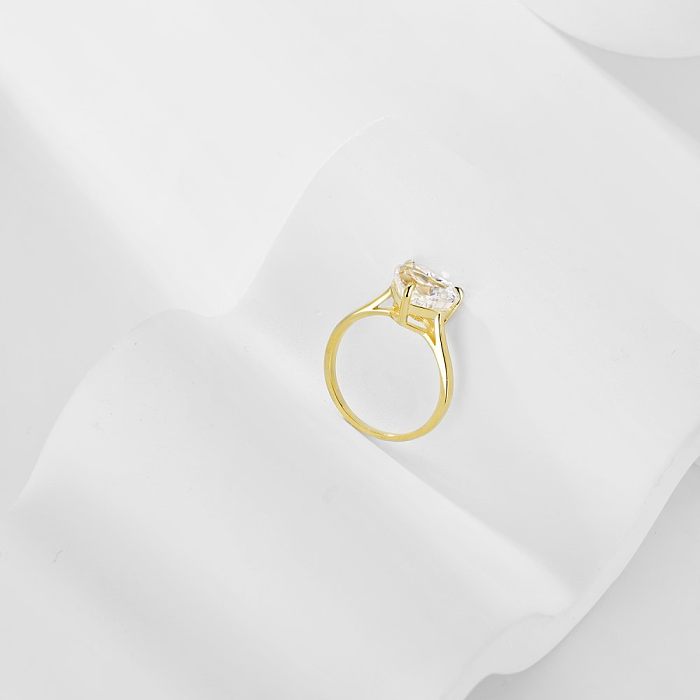 A Zirconia Heart Wedding Party Ring