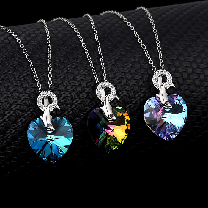 Collier avec pendentif en forme de dauphin, cristaux autrichiens, cœur d'amour, zircone cubique