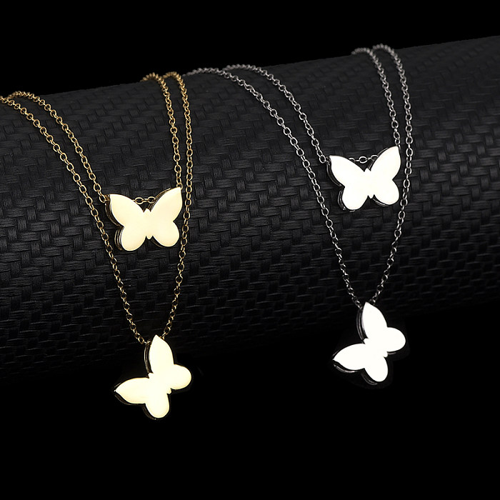 Mehrlagige Halskette mit rundem Schmetterling aus Sterlingsilber