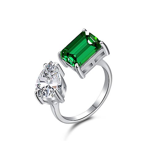 Elegant Emerald Zirconia Toe Ring