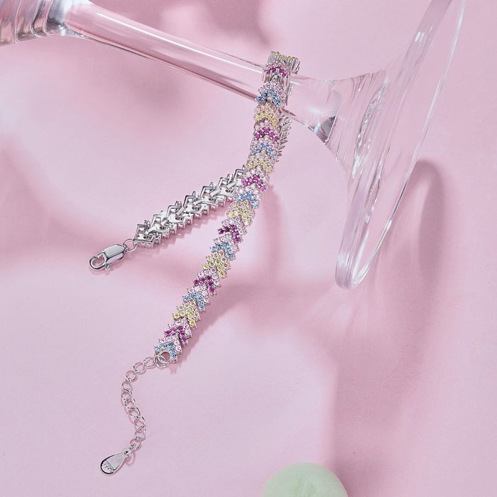 Elegante pulseira de corrente de tênis com flecha de zircônia arco-íris