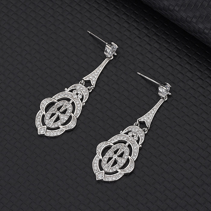 Silver Cubic Zirconia Hollowed-out Stud Earring