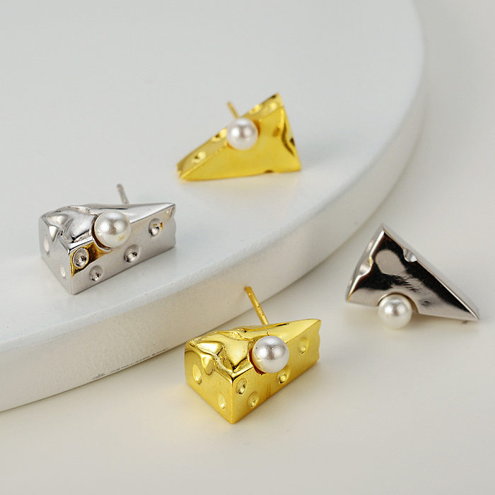 Triangle Cheese Pearl Stud Earring