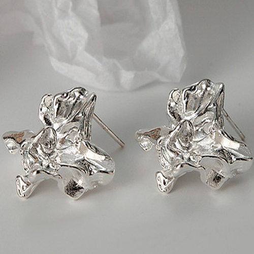 Crapy Tinfoil Texture Stud Earring