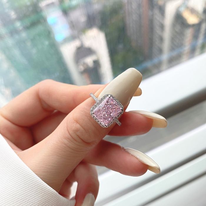 Crushed Ice Lab Cocktail Zirconia Solitaire Ring