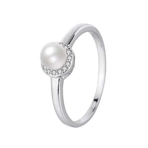 Silberner Ring mit Zirkonia-Perlen