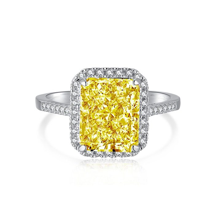 Crushed Ice Lab Cocktail Zirconia Solitaire Ring