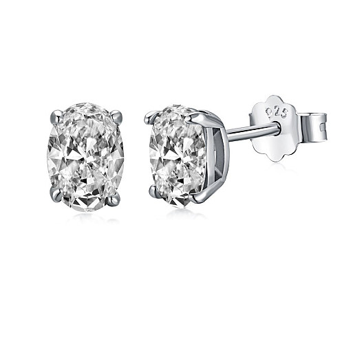 A Oval Zirconia Stud Earring