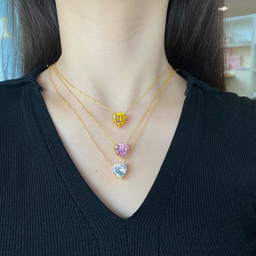 Collares de corazón de amor con circonita cúbica de plata esterlina