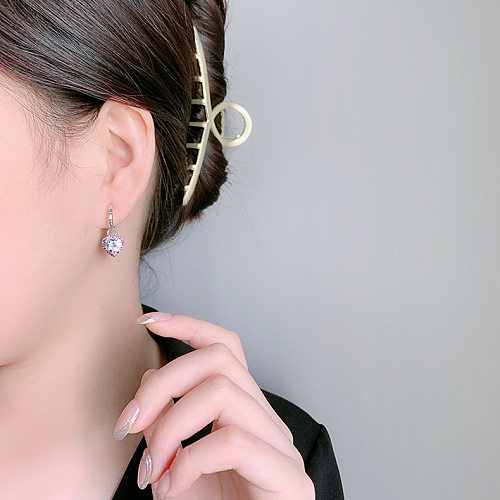 Boucles d'oreilles pendantes vintage en forme de cœur avec zircone