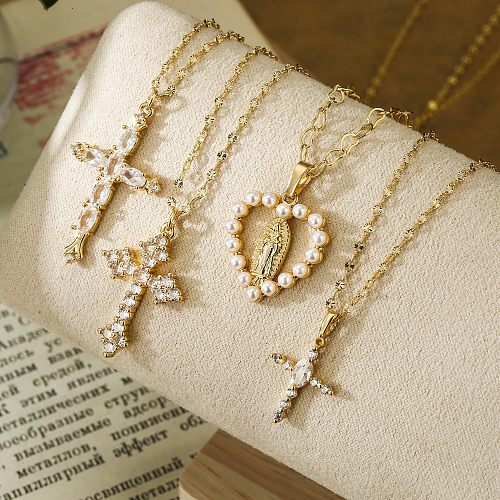 Klassischer Stil, glänzendes Kreuz, Herzform, Kupfer-Inlay, künstliche Perlen, Zirkon-Anhänger-Halskette