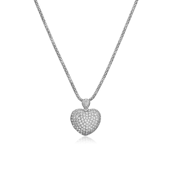 Fashion Peach Heart Pendent Necklace Micro-inlaid Zircon Copper Necklace Wholesale