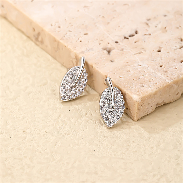 1 Pair Sweet Simple Style Leaf Plating Inlay Copper Zircon White Gold Plated Ear Studs