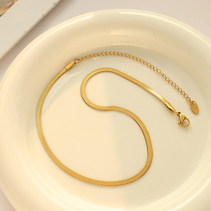 Cadena de hoja de moda francesa, cadena de hueso de serpiente de acero titanio y clavícula