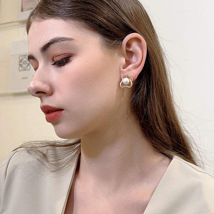 1 Pair Elegant Retro Geometric Inlay Copper Pearl Zircon Ear Studs