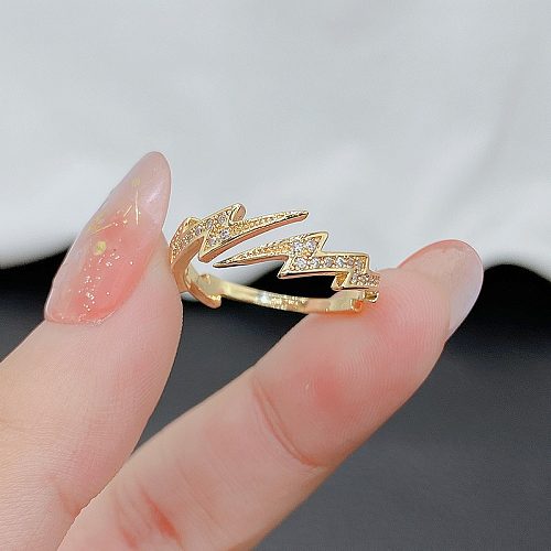 Anillo abierto de diamante artificial con incrustaciones de cobre relámpago de Streetwear