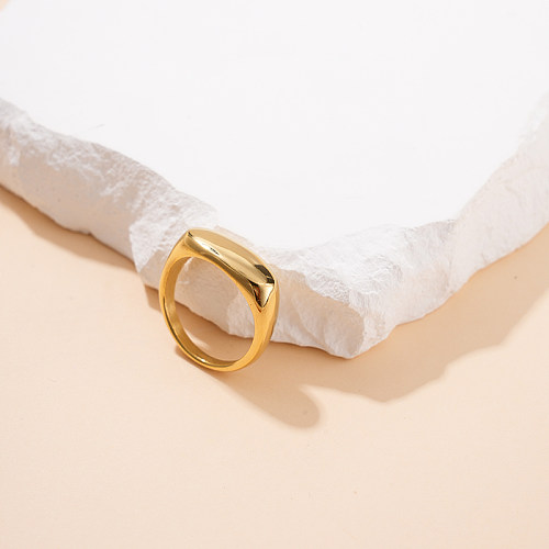 Atacado estilo moderno estilo clássico oval anéis banhados a ouro com revestimento de aço inoxidável