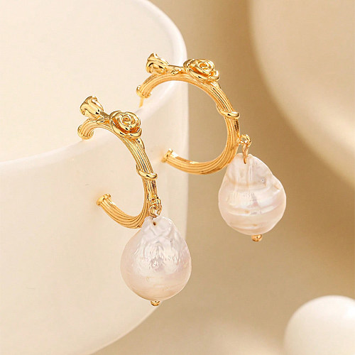 1 paire de boucles d'oreilles pendantes en cuivre plaqué or 18 carats, Style Vintage, Style Simple, fleur