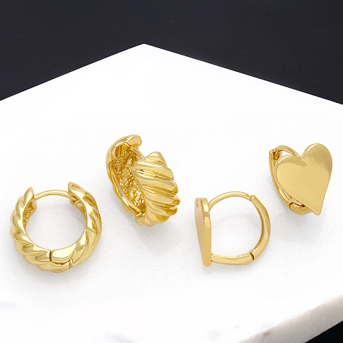 1 Pair Retro Simple Style Heart Shape Plating Copper 18K Gold Plated Earrings