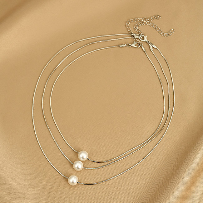1 Piece Fashion Round Copper Pearl Plating Layered Necklaces