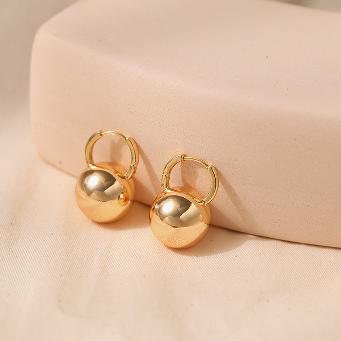 1 paire de boucles d'oreilles rondes en cuivre plaqué or 18 carats, Style IG Simple, couleur unie