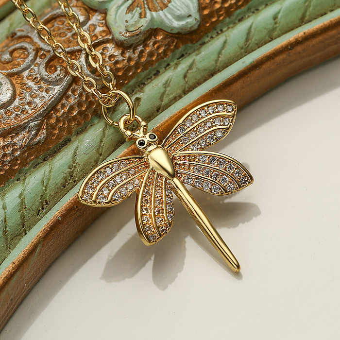 Einfache Pendel-Halskette mit Libellen-Kupfer-Inlay und Zirkon-Anhänger, 18 Karat vergoldet