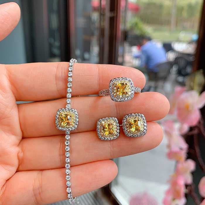 Glam rétro carré cuivre placage incrustation Zircon femmes anneaux Bracelets boucles d'oreilles