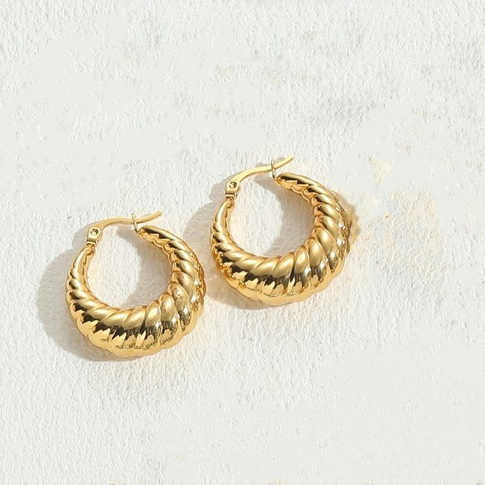 1 Pair Simple Style Classic Style C Shape Solid Color Twist Plating Copper 14K Gold Plated Earrings