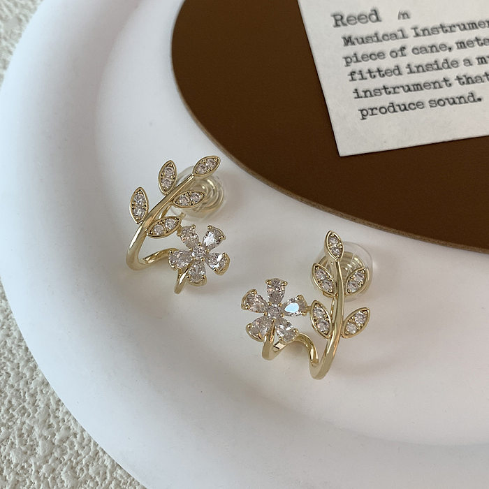 1 Pair Sweet Shiny Leaves Flower Plating Inlay Copper Zircon Ear Cuffs