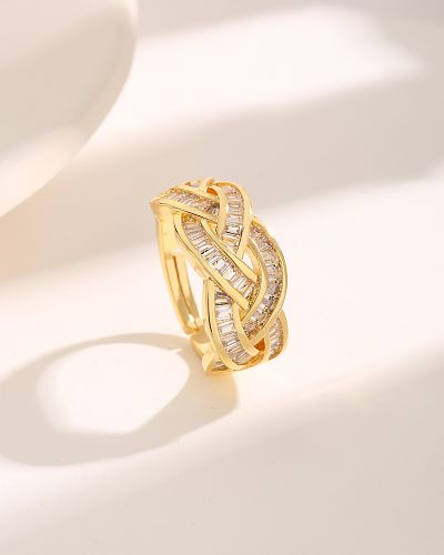 Simple Style Twist Copper Plating Inlay Zircon 18K Gold Plated Rings