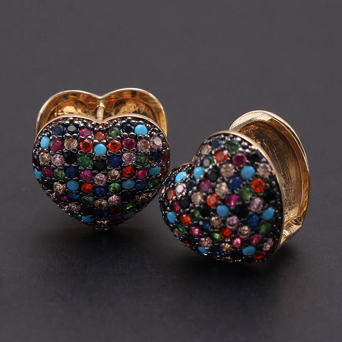1 par de brincos banhados a ouro com zircônia de cobre em formato de coração estilo romano