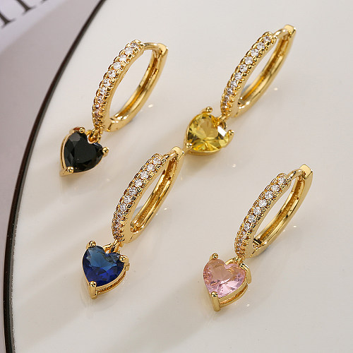 Aogu Mode Licht Extravagante Liebe Herz Zirkon Ohrringe Weibliche Kupfer Überzogene Echt Gold Nische Hochwertige All-Match-Ohrringe grenzüberschreitende Versorgung