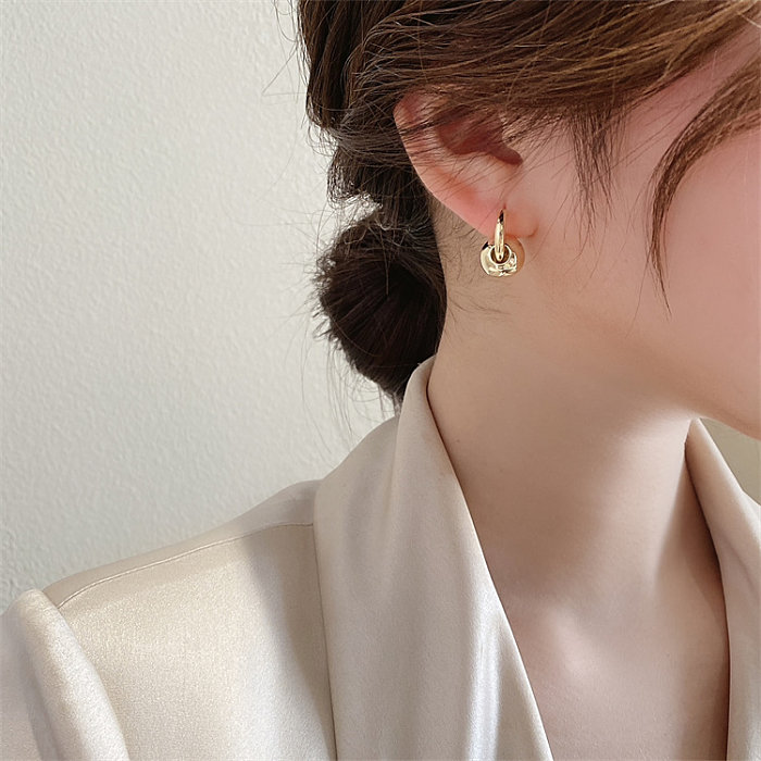 1 Pair Elegant Korean Style Circle Copper Hoop Earrings