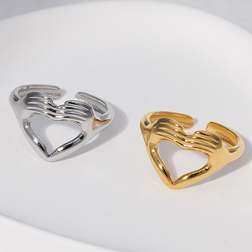 Anéis ocos de aço inoxidável em formato de coração da moda